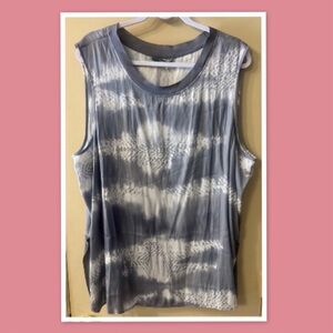 Women’s Gray/White Tart Collections Tank